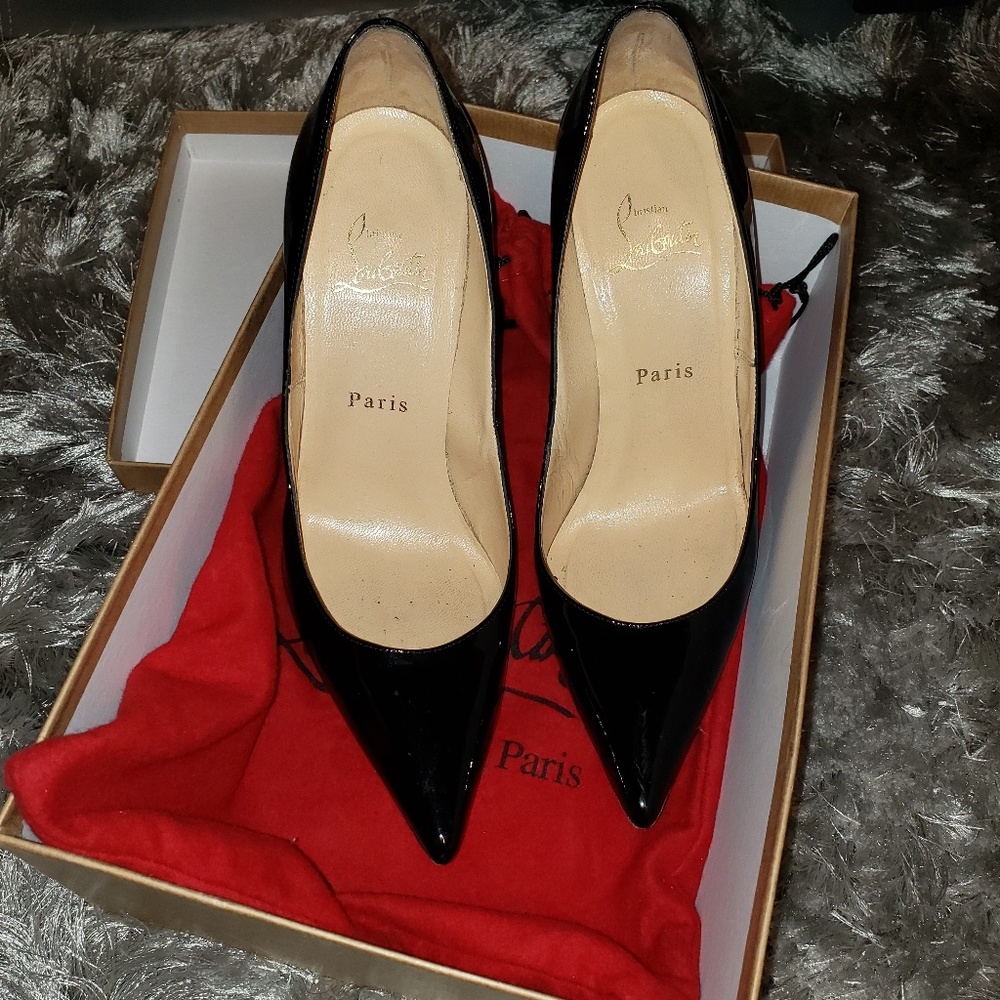Christian Louboutin Pumps size 38